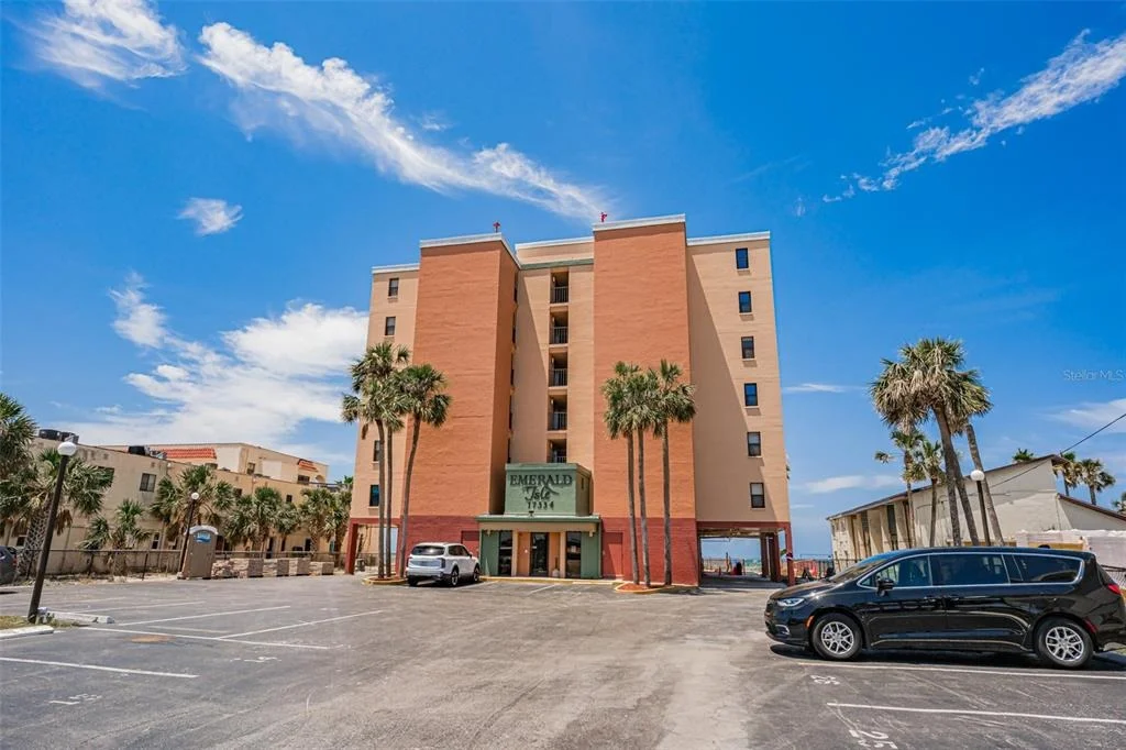 Photo of Unit 203 at 17334 GULF BOULEVARD