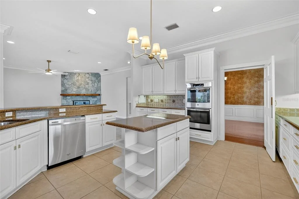 Photo of 1741 EDGEWATER DRIVE