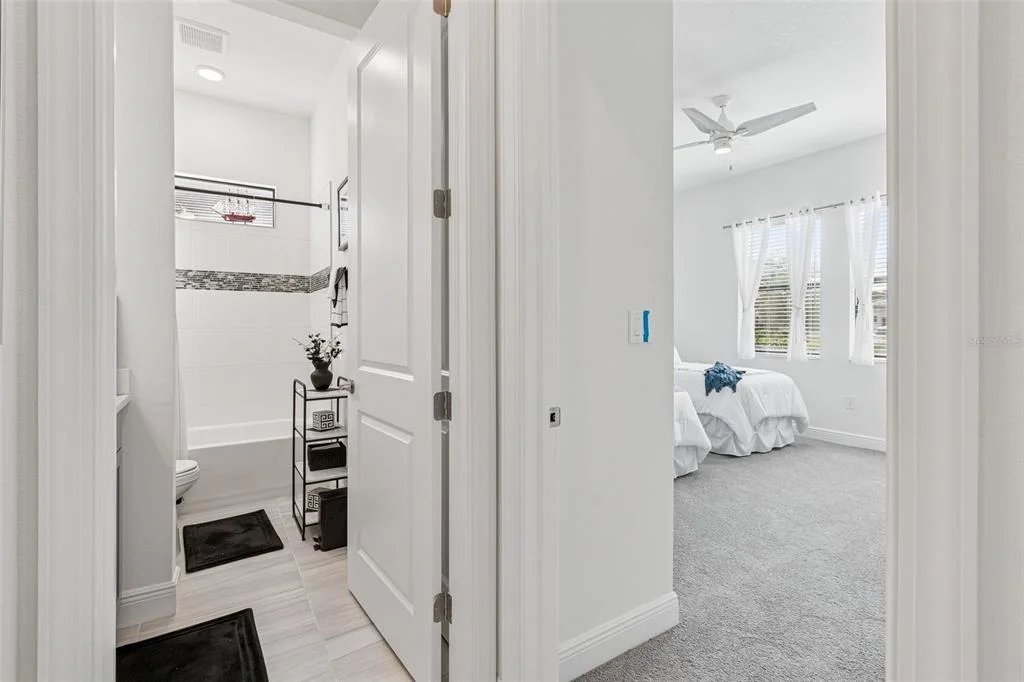 Photo of 4952 SURFSIDE CIRCLE