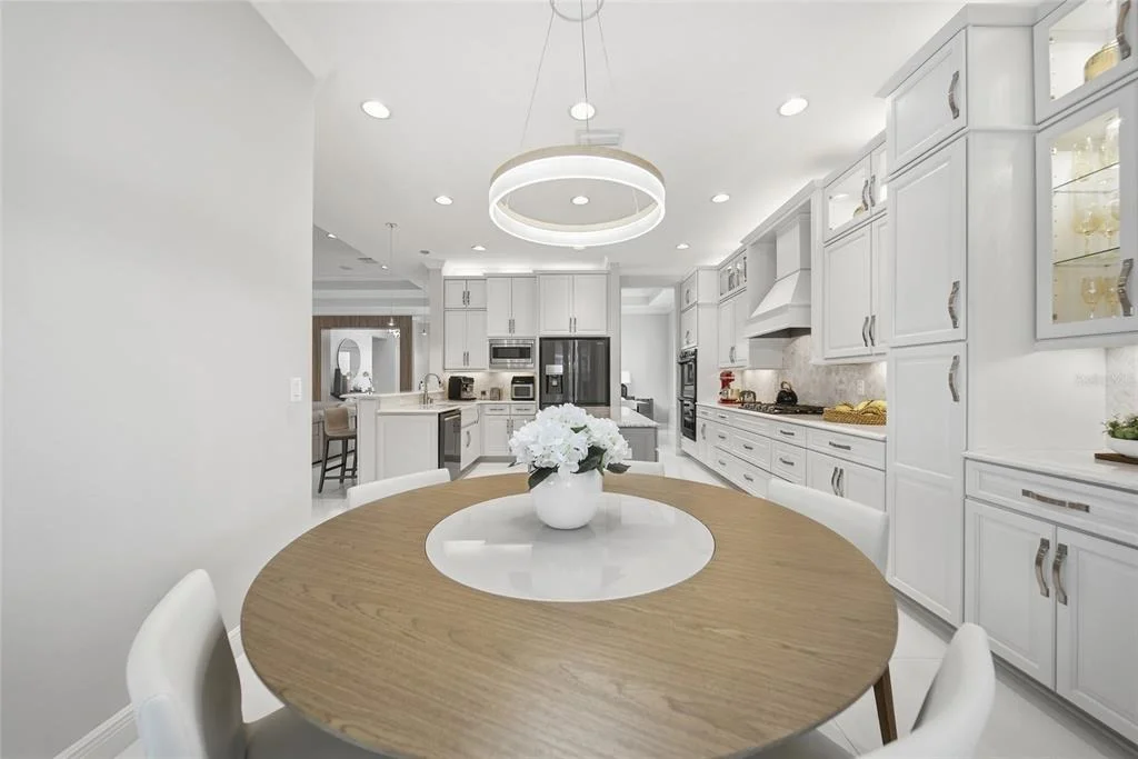Photo of 2420 COCO PALM CIRCLE