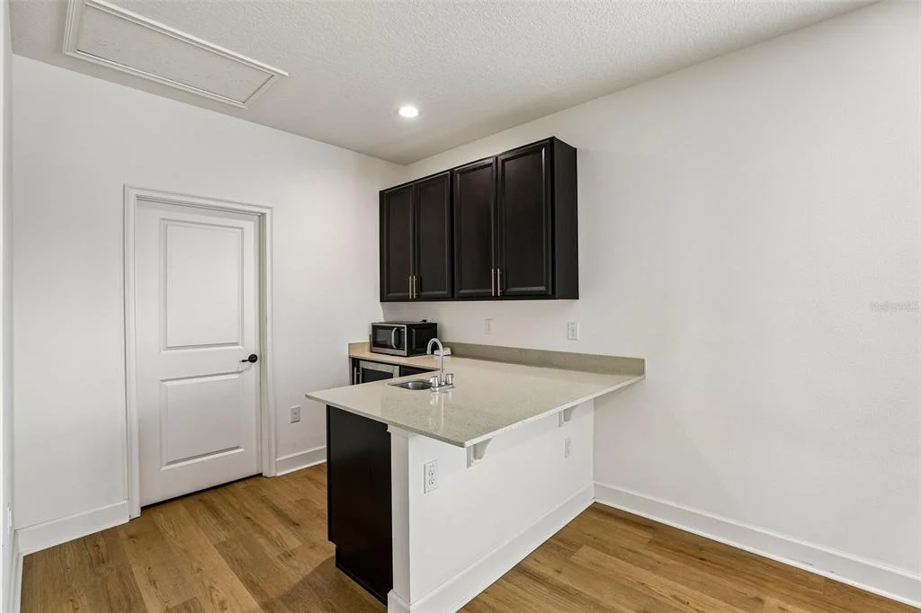 Photo of 5785 SAYBROOK CIRCLE