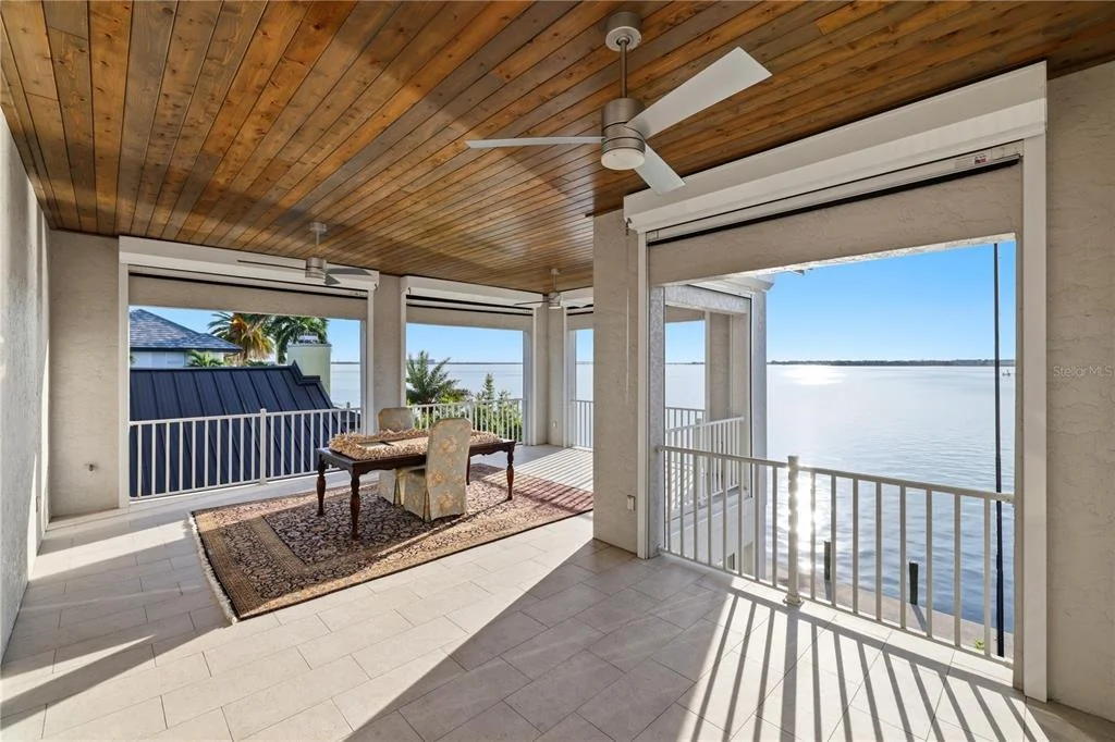 Photo of 2139 PALM TREE DRIVE