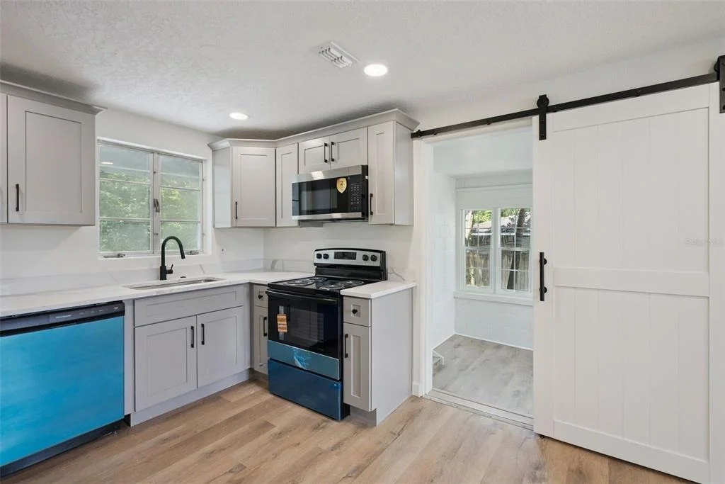 Photo of 137 LUCERNE DRIVE