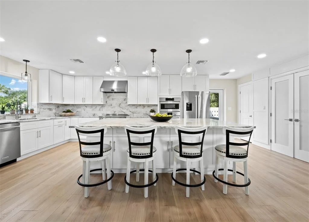 Photo of 430 ISLAND CIRCLE