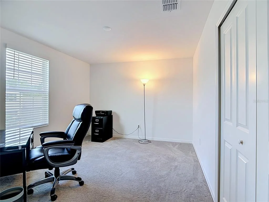 Photo of 1633 RED LOOP