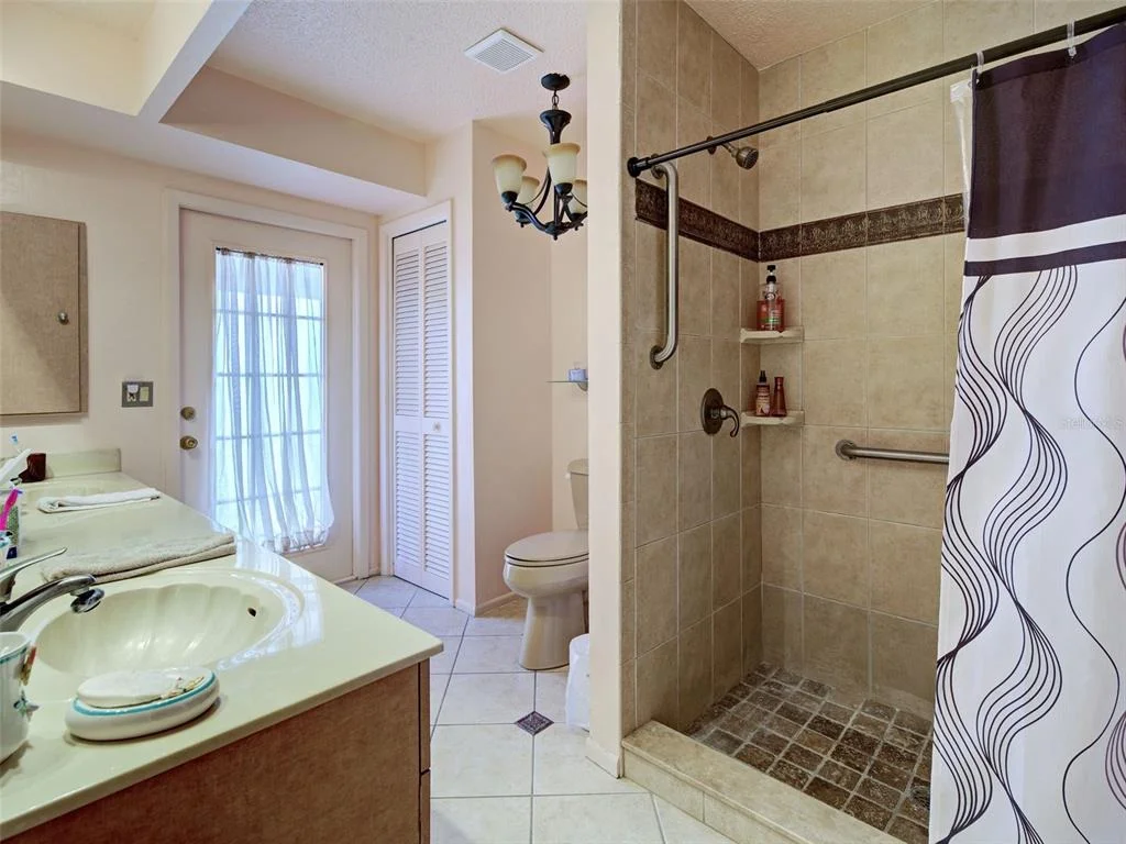 Photo of 20 IDLE SANDS DRIVE