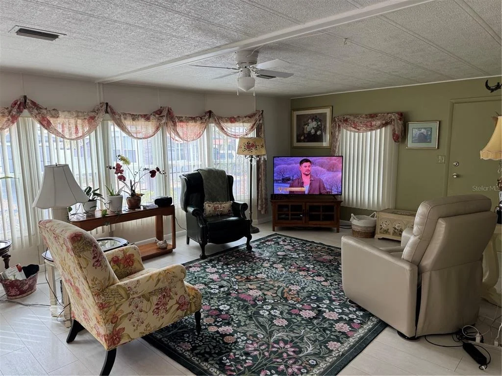 Photo of 6 LAFITTE DRIVE