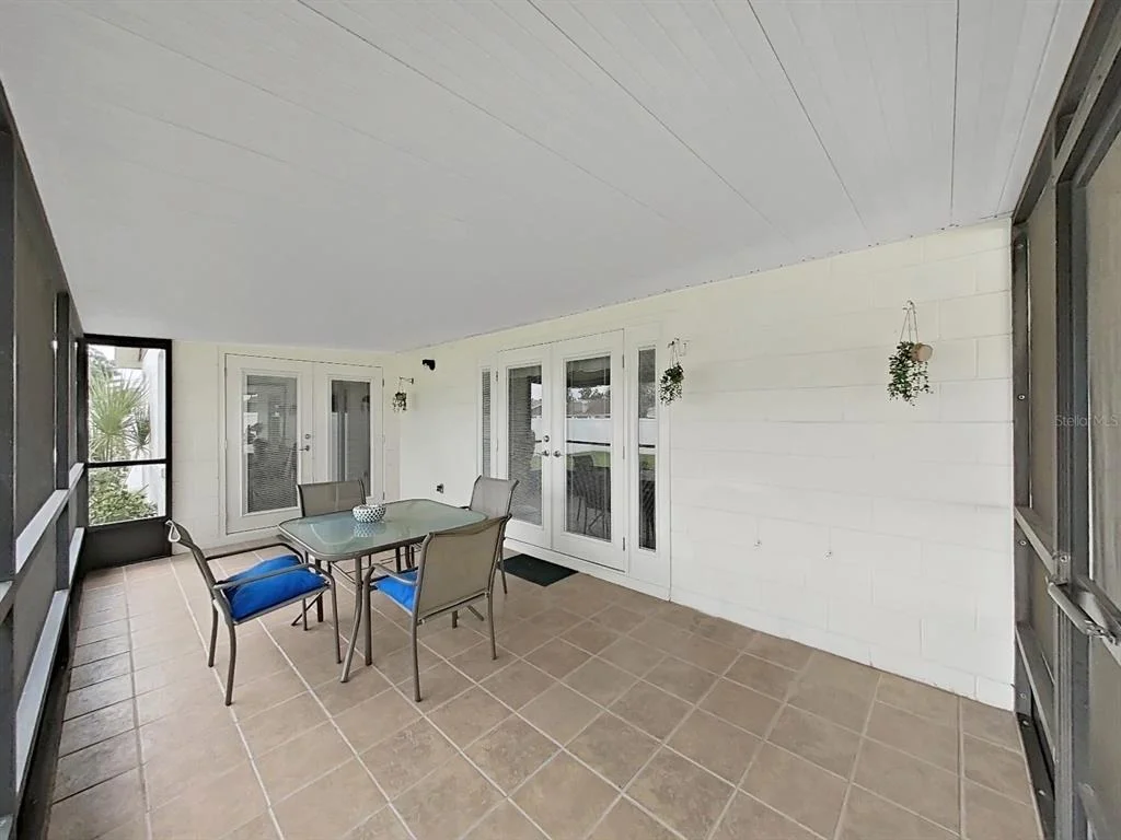 Photo of 726 STILLVIEW CIRCLE