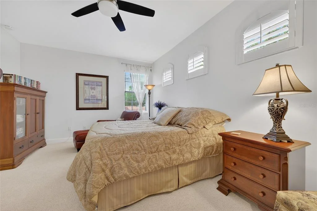 Photo of Unit D at 3336 SUNSET KEY CIRCLE
