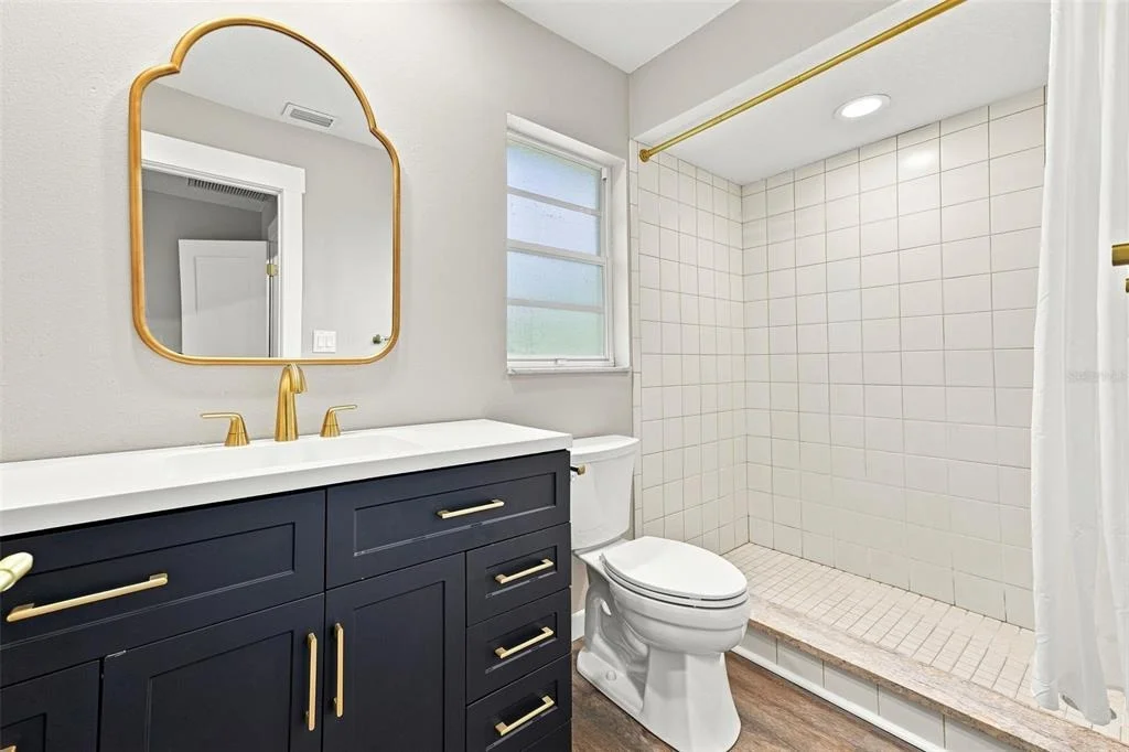 Photo of 6622 GLENCOE DRIVE