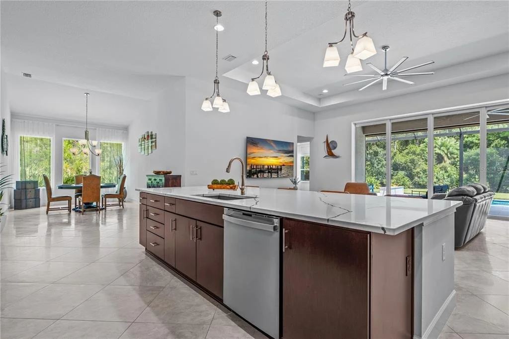 Photo of 214 ASHWOOD COURT