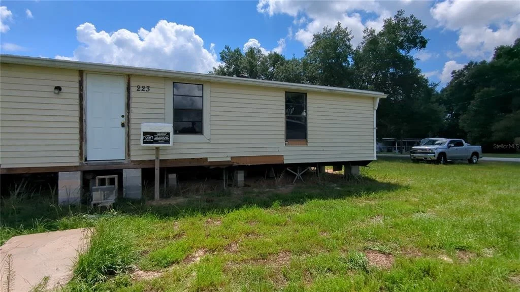 Photo of 16237 SE 58 PLACE