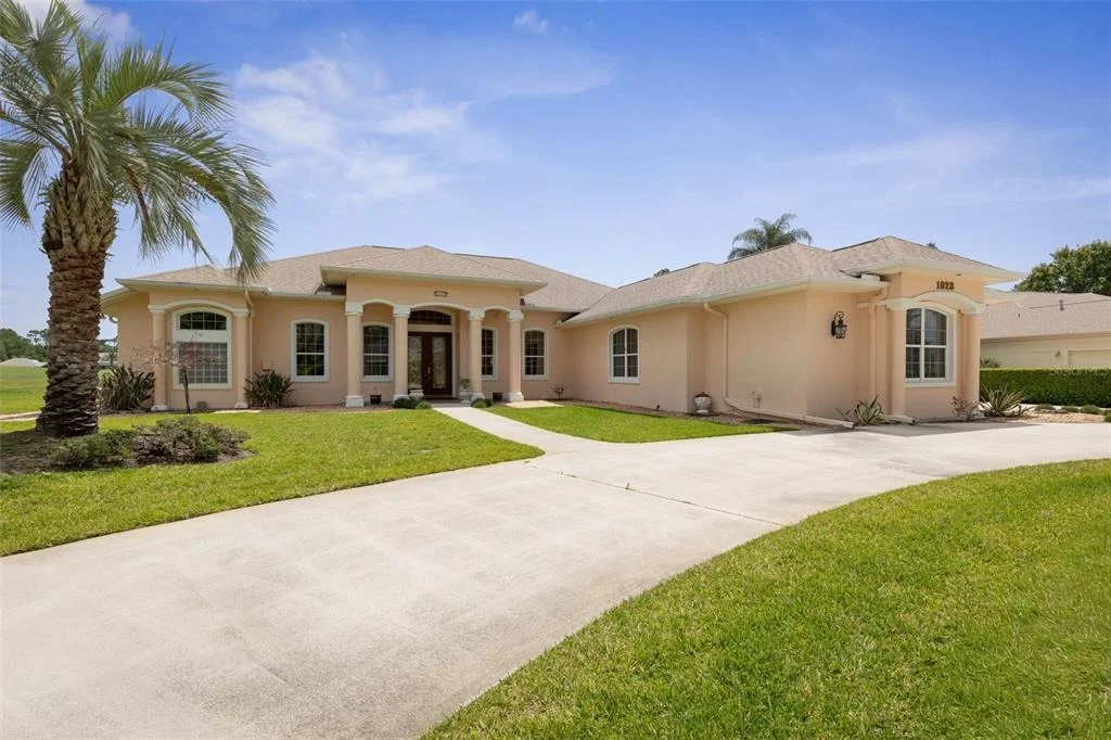 Photo of 1023 HAMPSTEAD LANE