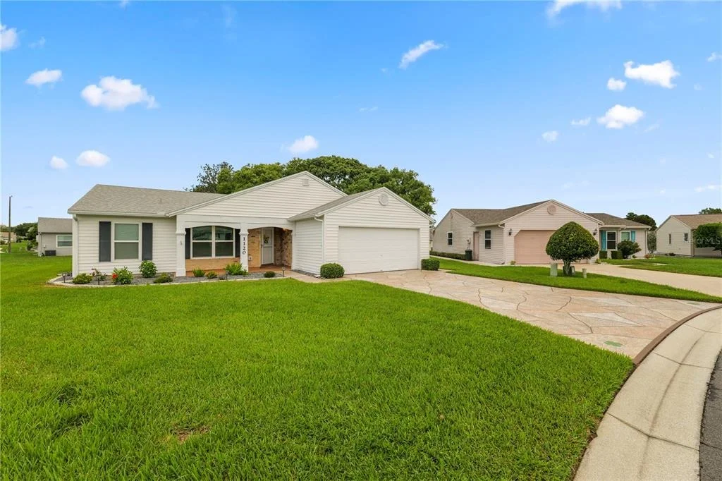 Photo of 1120 PARAKEET TRAIL