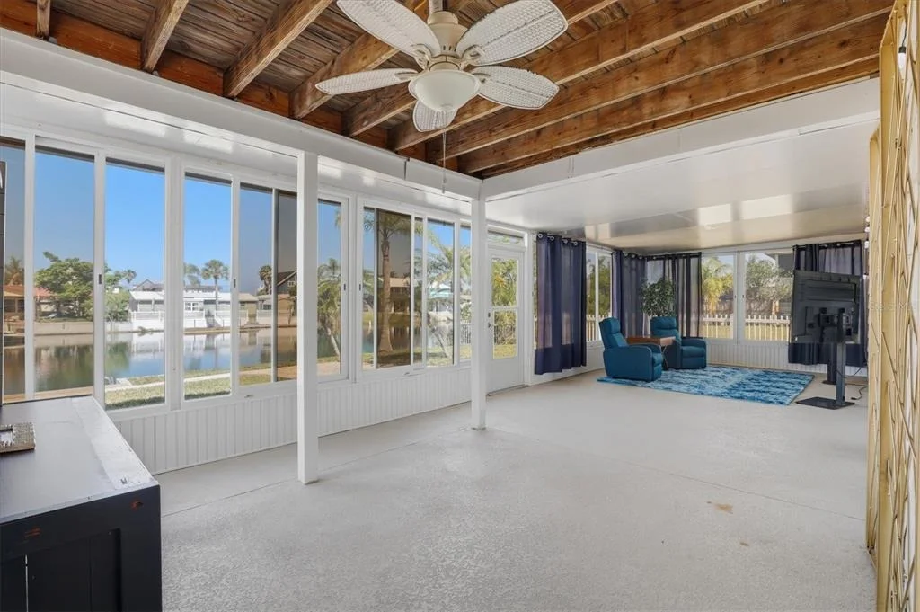 Photo of 3347 OLEANDER DRIVE