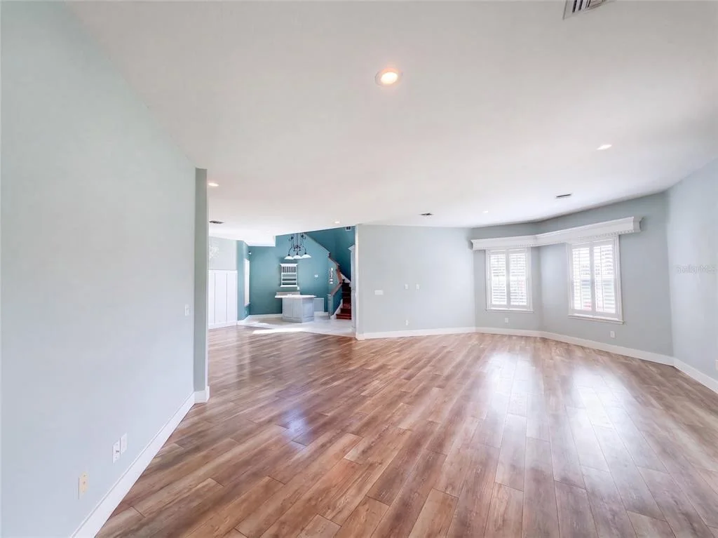 Photo of 4335 SE 8TH STREET