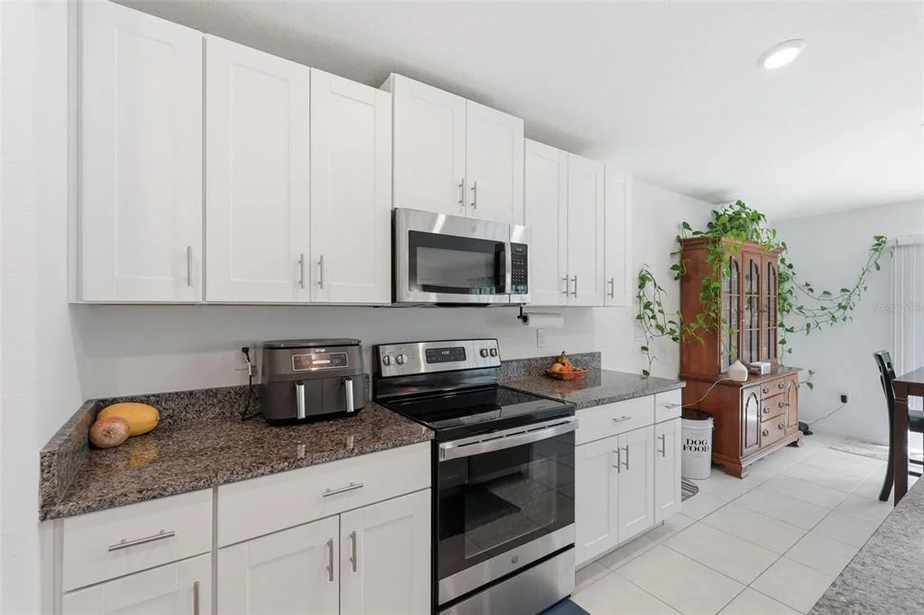 Photo of 1681 RED LOOP
