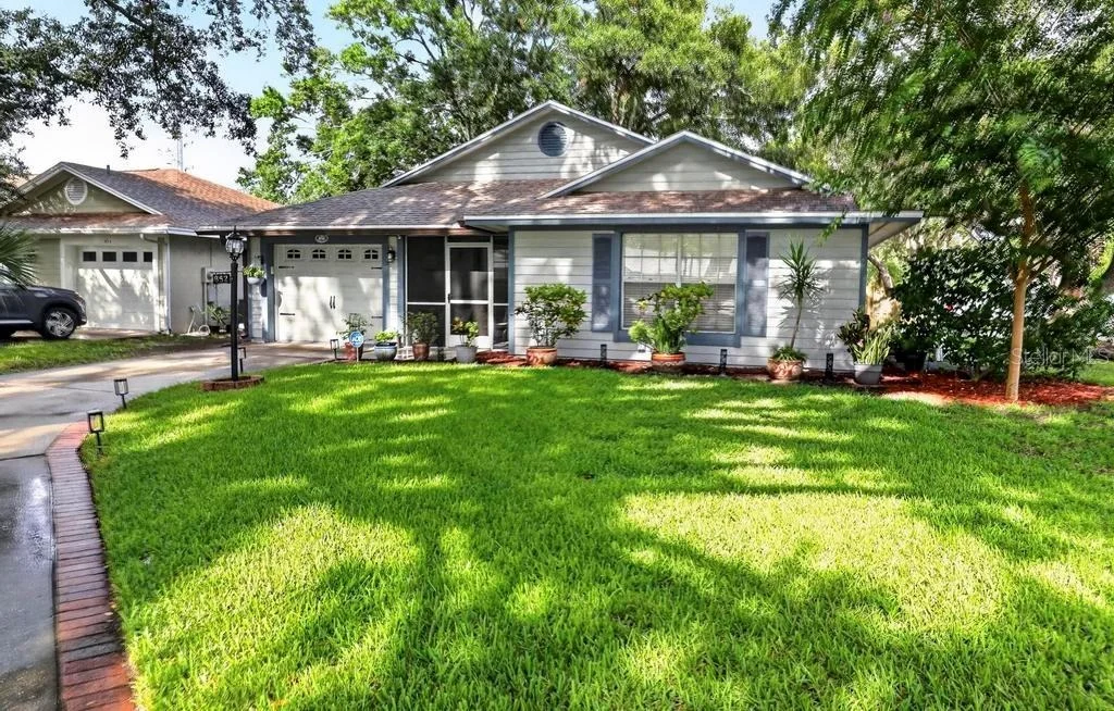 Photo of 852 FRANKLIN CIRCLE