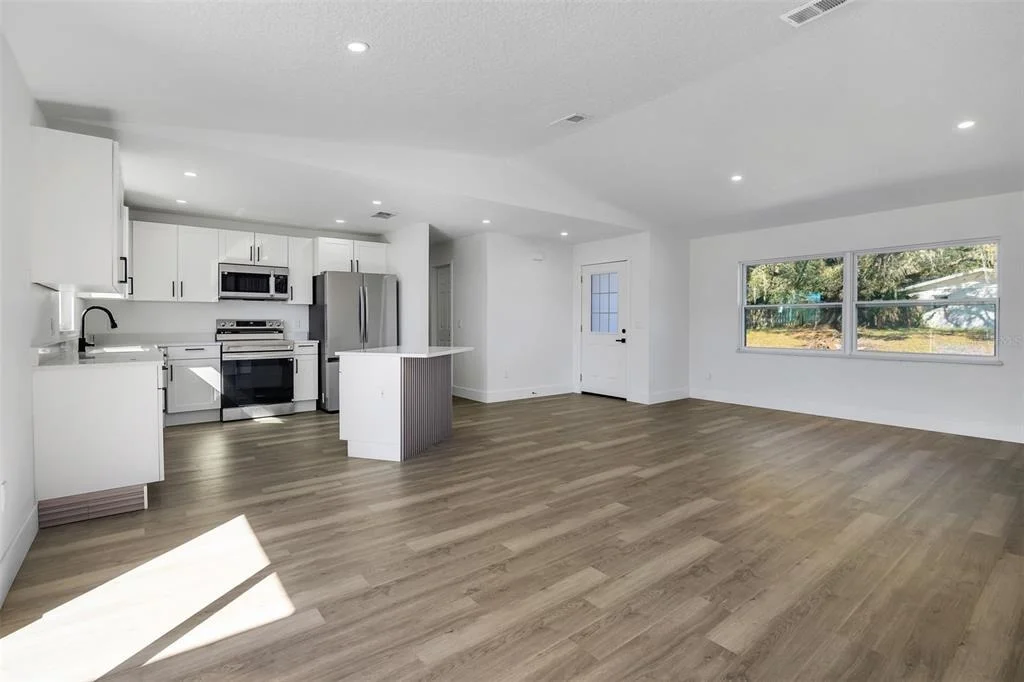 Photo of 1350 LAKE ASHER CIRCLE