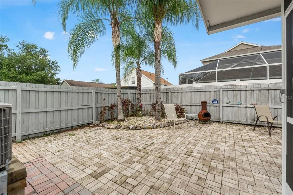 Photo of 8620 PERSEA COURT