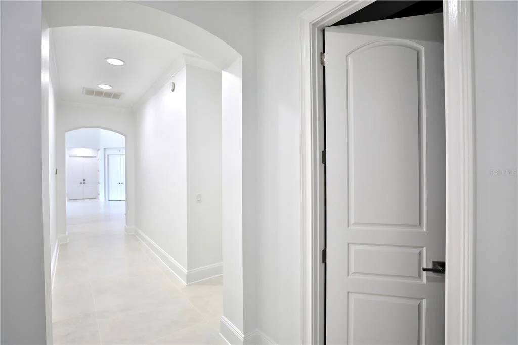 Photo of 7387 SE 12TH CIRCLE