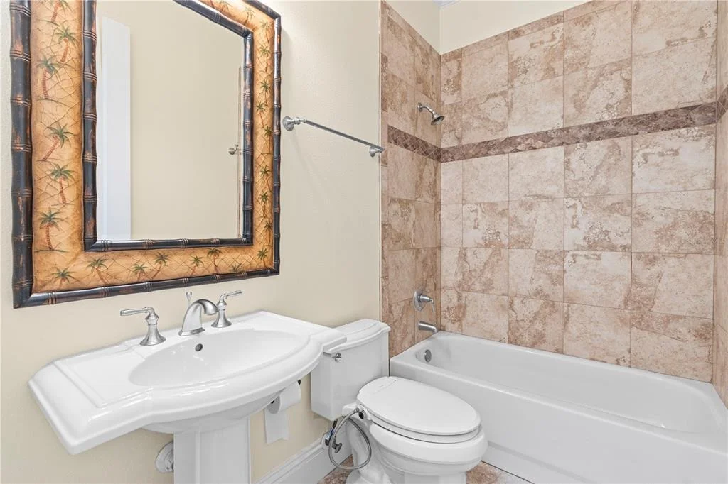 Photo of 3952 VERSAILLES DRIVE