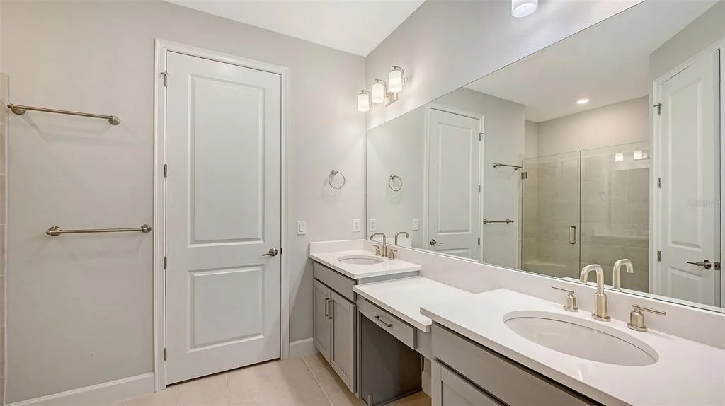 Photo of 6066 MESA GLEN