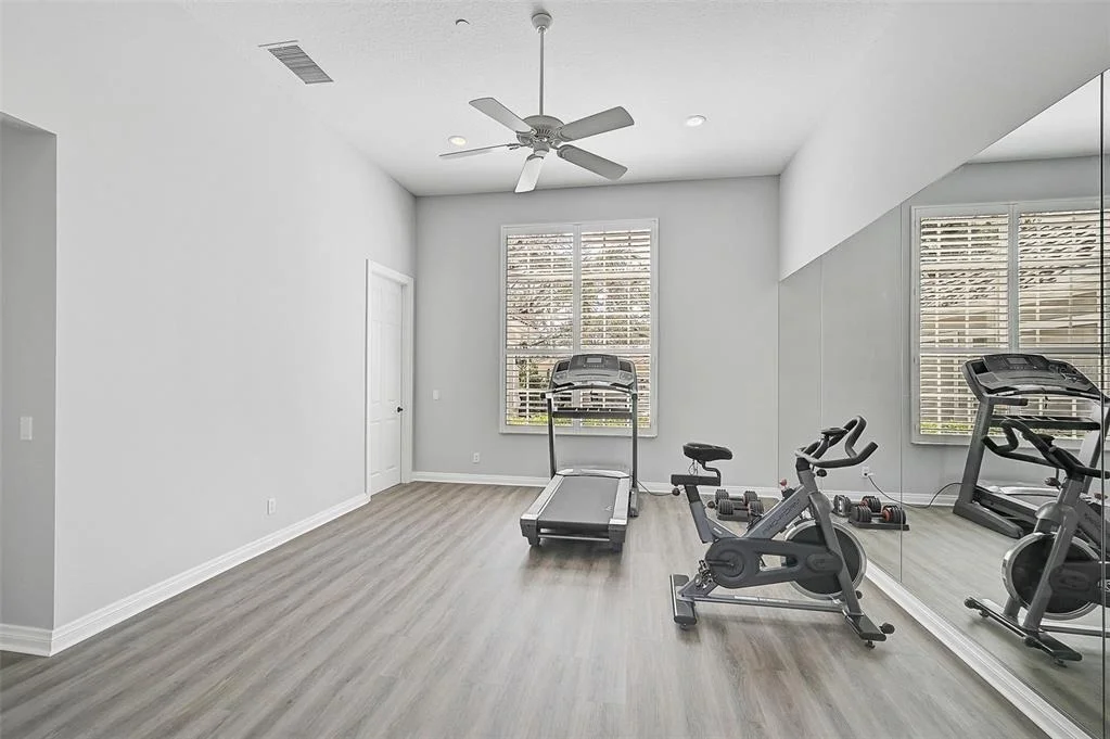 Photo of 854 MACEWEN DRIVE