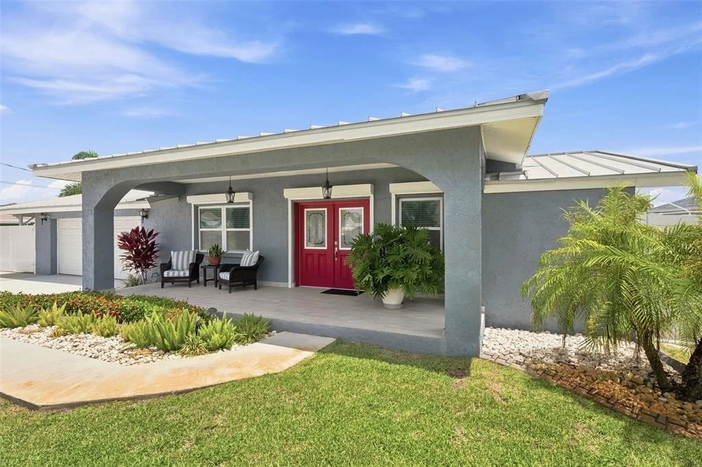 Photo of 485 FLAMINGO DRIVE
