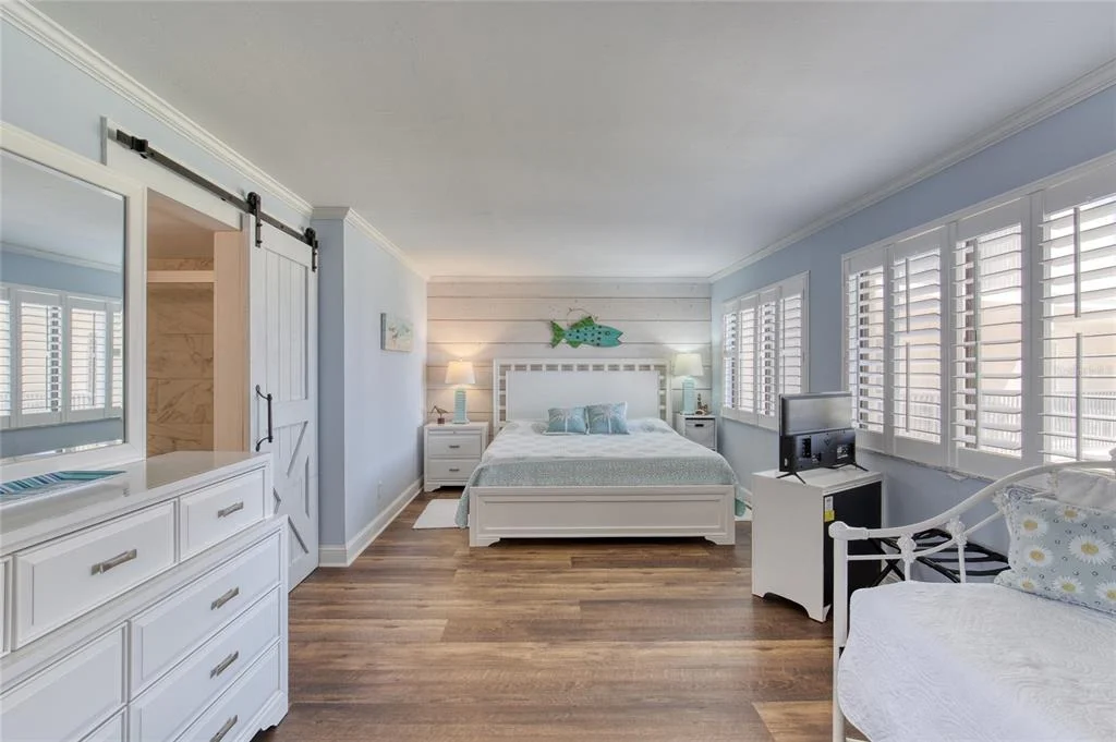 Photo of Unit 2170 at 935 OCEAN SHORE BOULEVARD