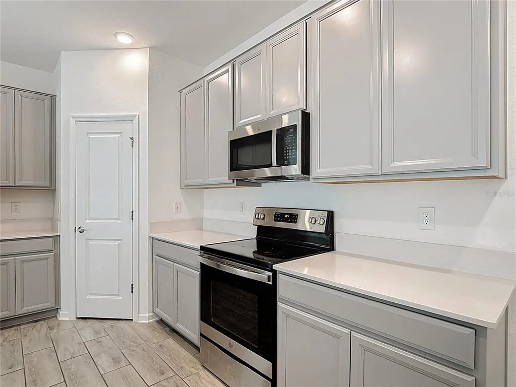 Photo of 441 MACARTHUR STREET