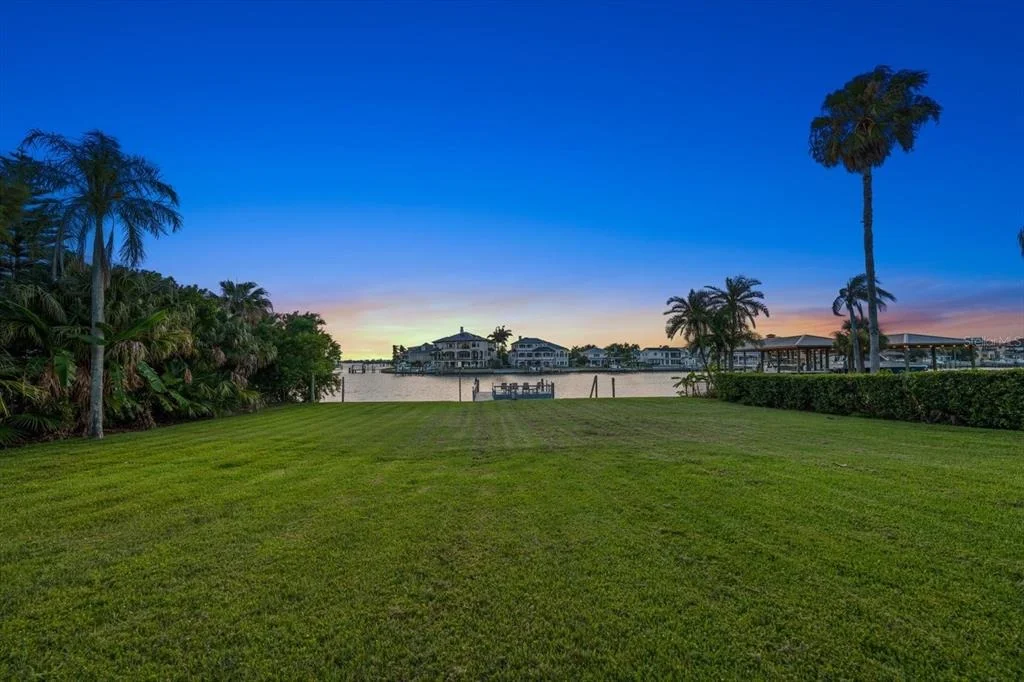Photo of 220 HARBOR VIEW LANE