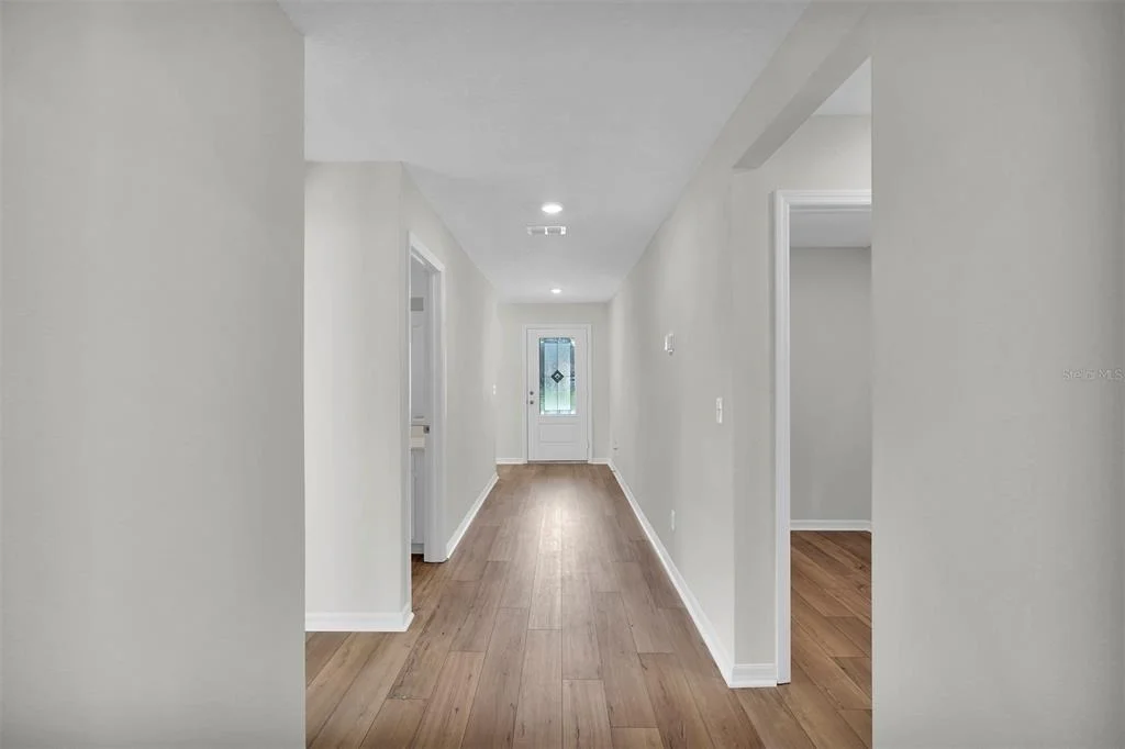 Photo of 19 PINEAPPLE DRIVE