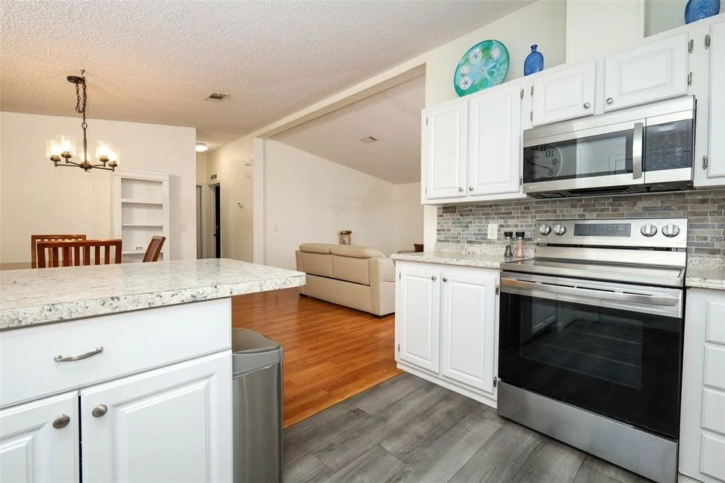 Photo of 728 PRADO DRIVE