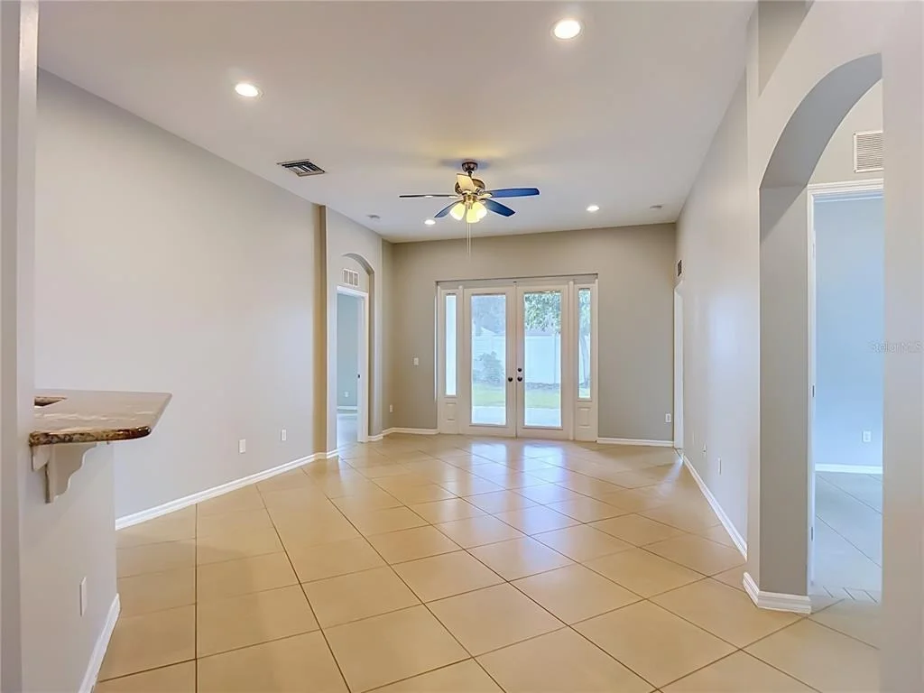 Photo of 805 LESA GLEN PLACE