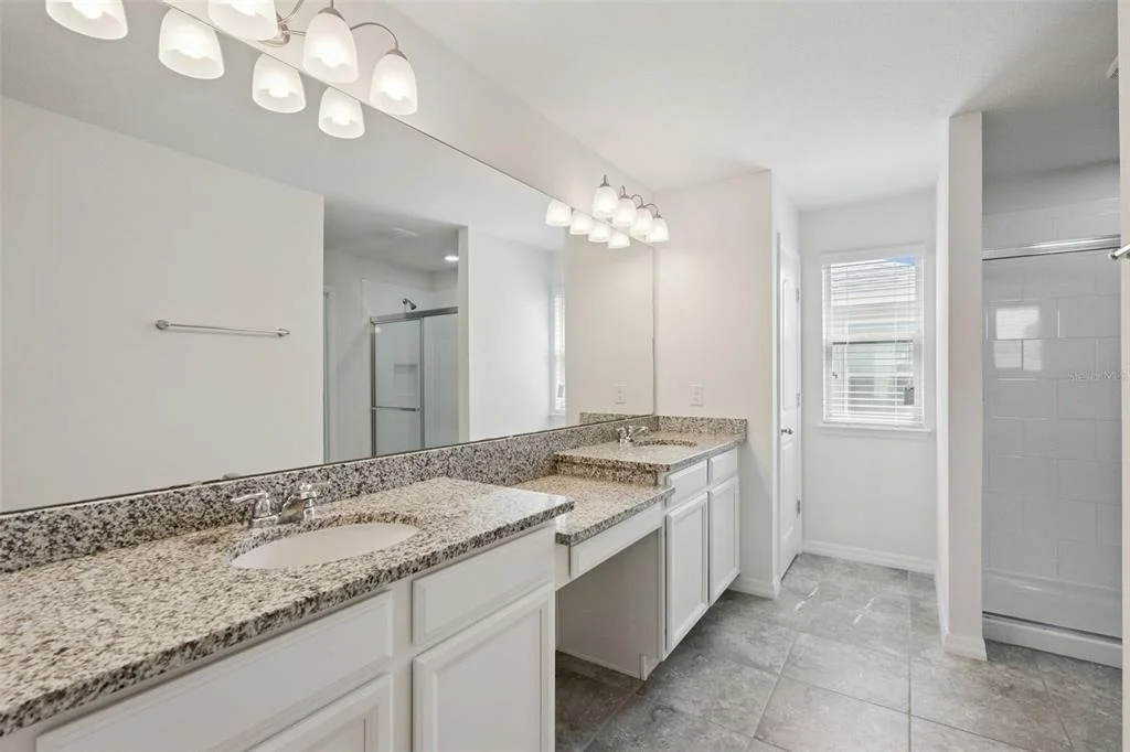 Photo of 16031 PEBBLE BLUFF LOOP