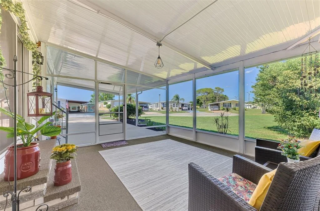Photo of 49 COMPASS POINT