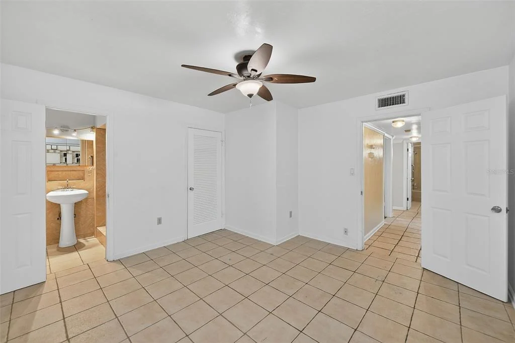 Photo of 3946 OMEGA CIRCLE