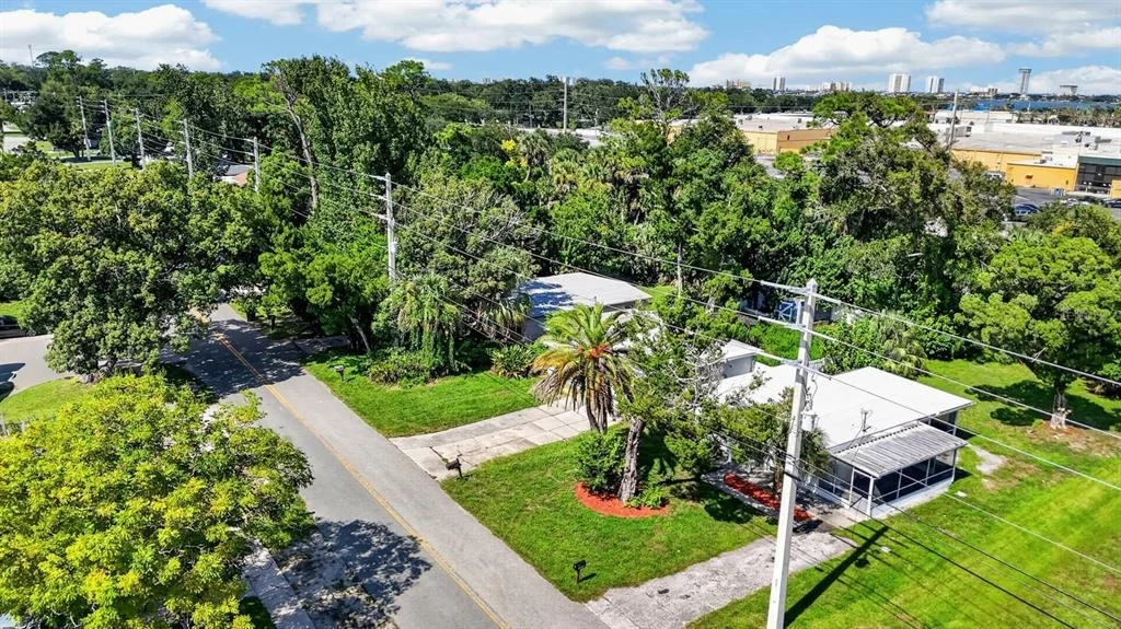 Photo of 2425 ANASTASIA DRIVE