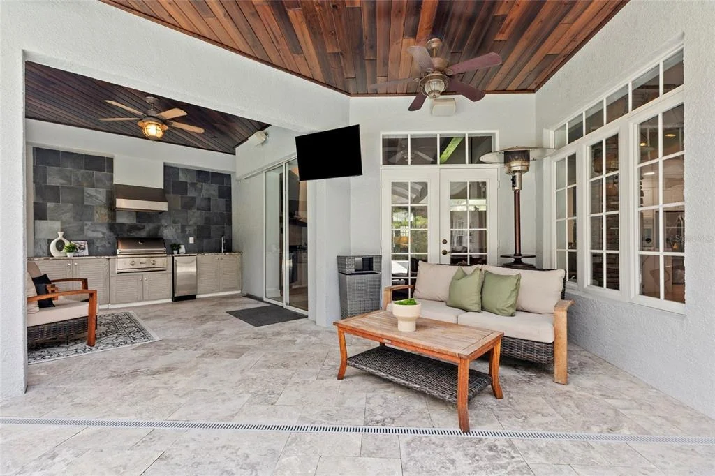Photo of 19601 EAGLE CREST DRIVE