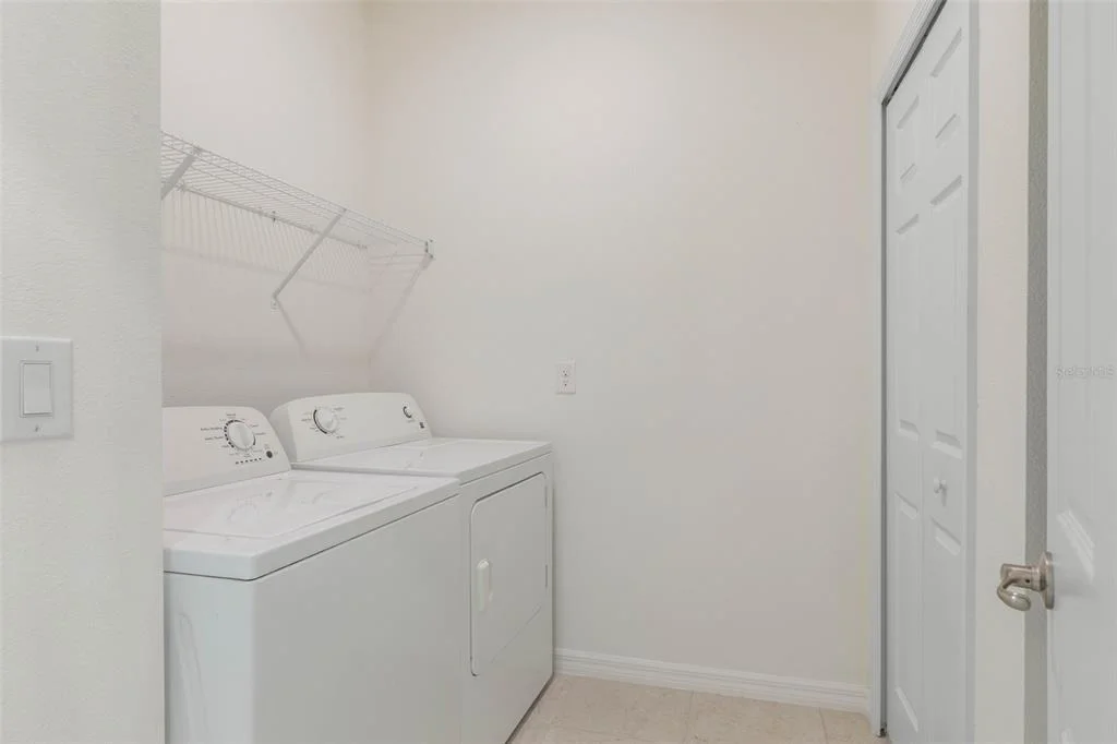 Photo of 3 OAKLEAF WAY