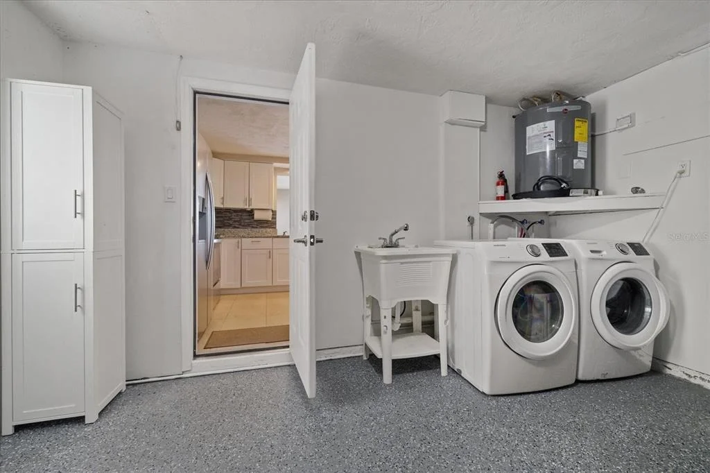 Photo of 4933 SHELL STREAM BOULEVARD