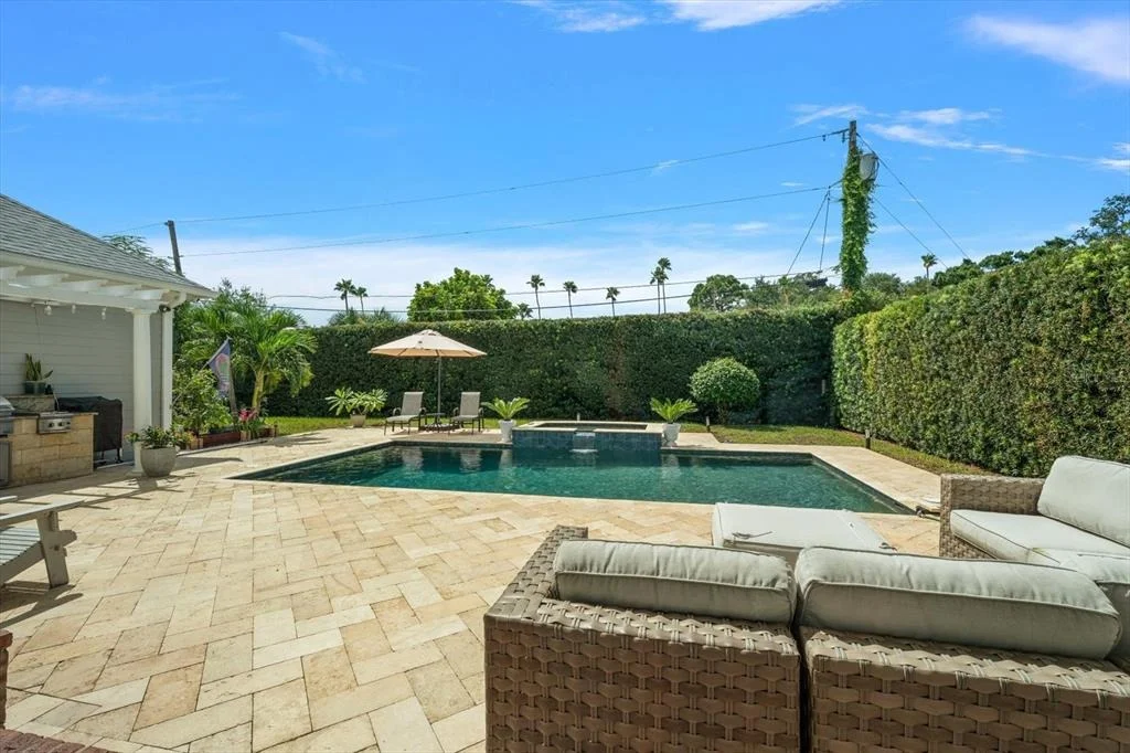 Photo of 1322 GOLF VIEW DRIVE