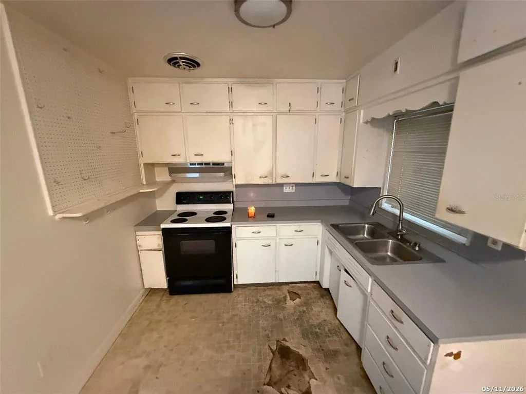 Photo of 2715 DIXIE ROAD