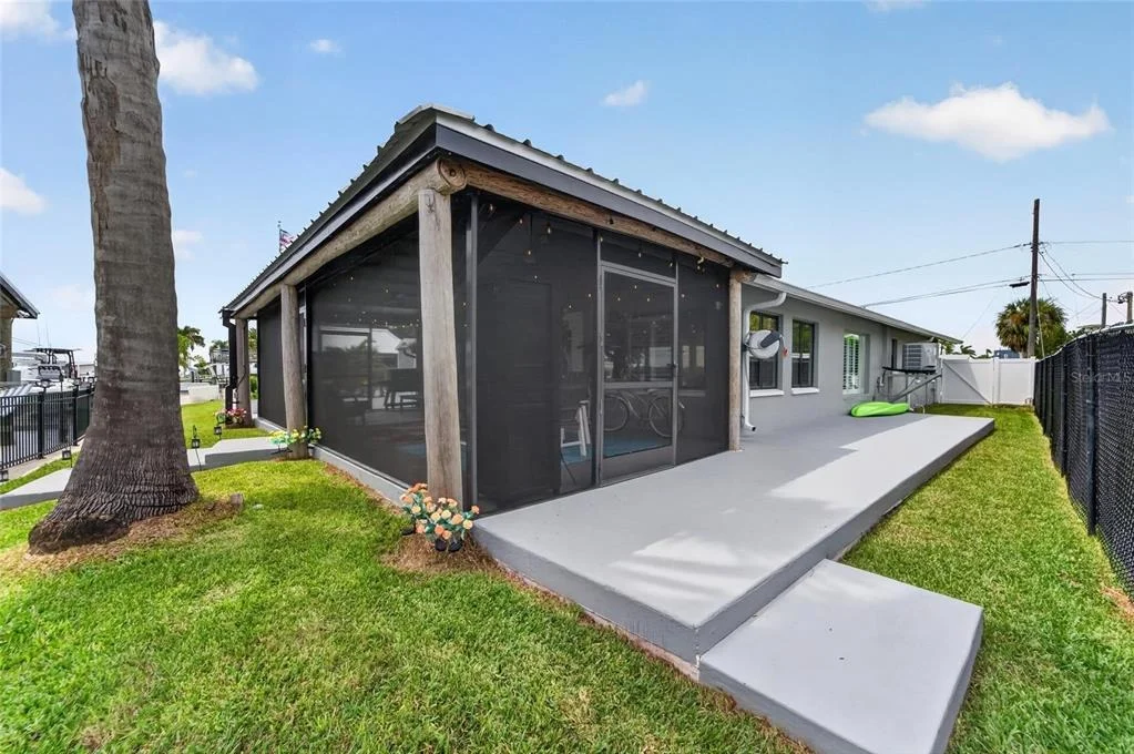 Photo of 3422 W SHELL POINT ROAD