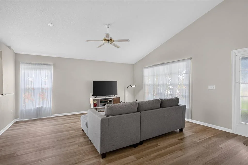 Photo of 24331 CROSSCUT ROAD