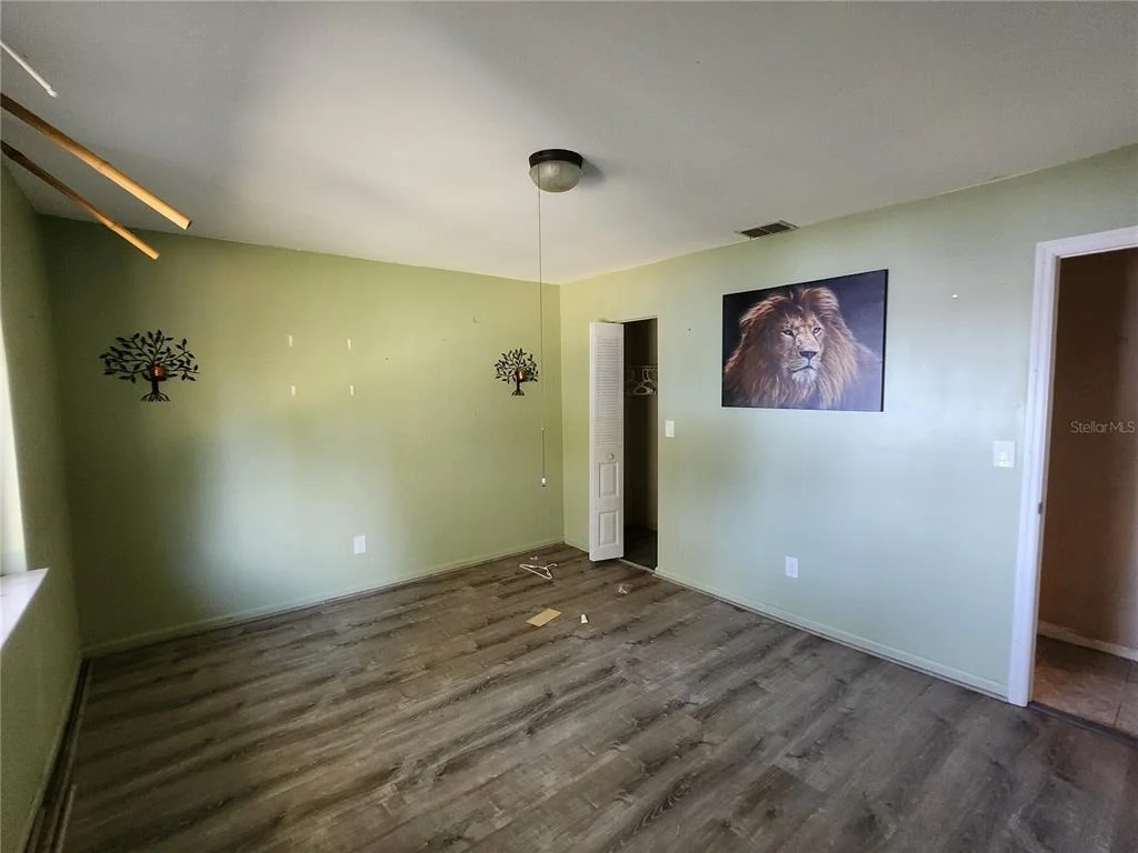 Photo of 25 EMERALD DRIVE