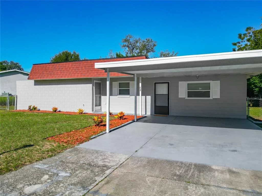 Photo of 46 LAKE COURT LOOP