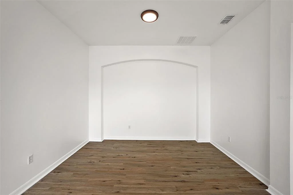 Photo of 401 GRASSY KEY WAY