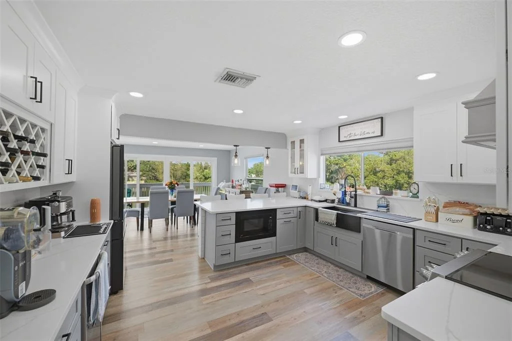 Photo of 14523 BARLOW LANE
